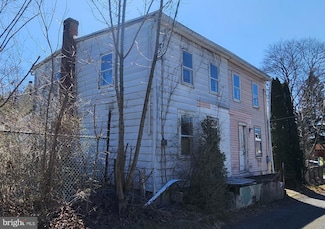 405 5th St, Port Carbon, PA 17965