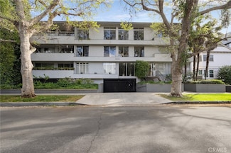 14506 Benefit St Unit 103, Sherman Oaks, CA 91403