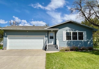 306 3rd St, Stephen, MN 56757