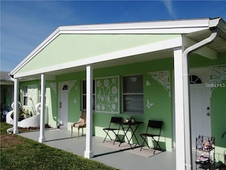 14201 Marguerite Dr, Madeira Beach, FL 33708