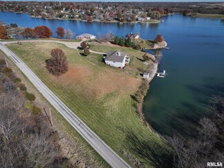 3111 Buena Vista Ct, Sherrard, IL 61281