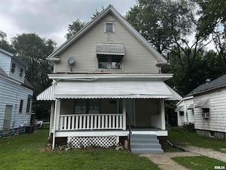 1031 E Behrends Ave, Peoria, IL 61603