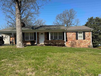416 Construction Dr, Mayfield, KY 42066