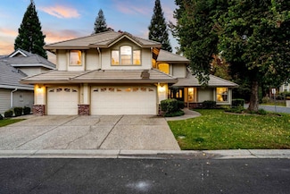 2657 Prestwick Dr, Roseville, CA 95661