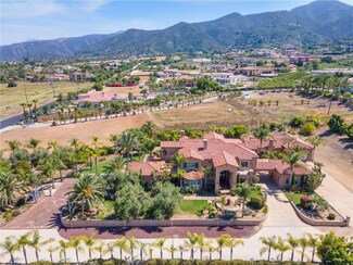 4096 Lester Ave, Corona, CA 92881
