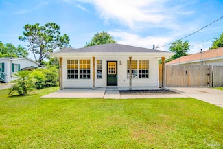 5211 Statler Ave, Pensacola, FL 32507
