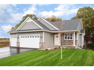 25465 Farmstead Ln, Wyoming, MN 55092