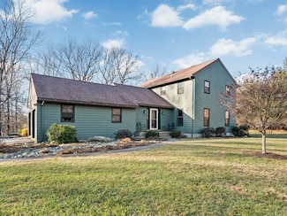 612 Hill Rd, Boxborough, MA 01719