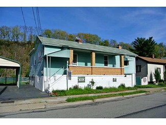 1635 Washington St, Carnegie, PA 15106
