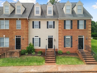 824 Wiggington Rd Unit 303, Lynchburg, VA 24502