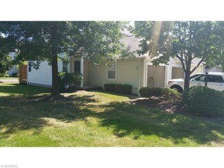4537 Little Met Place Unit 141, Cleveland, OH 44135