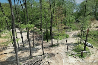 722 W Sedona Hills Ct NE, Grand Rapids, MI 49525