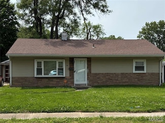 1118 Lilac Dr, Belleville, IL 62220