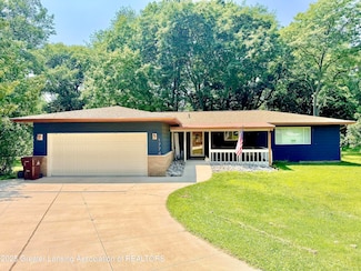 1774 Harvey Dr, Williamston, MI 48895