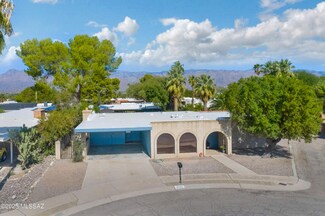 9045 E Calle Playa, Tucson, AZ 85715