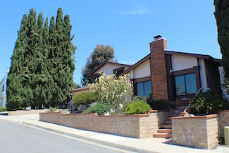 5447 Por Techo Ct, San Diego, CA 92124