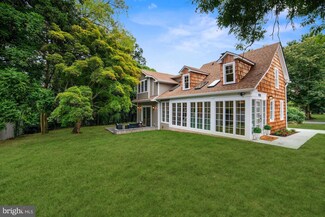 10115 Connecticut Ave, Kensington, MD 20895