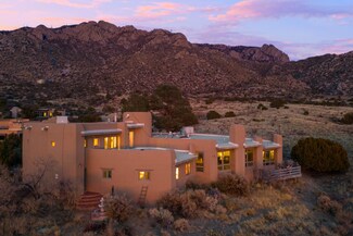 67 Pinon Hill Place NE, Albuquerque, NM 87122