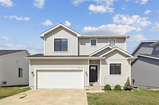 516 1st St NW, Bondurant, IA 50035