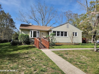 254 Circle Dr, Brick, NJ 08723