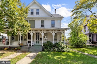 40 Union St, Mount Holly, NJ 08060