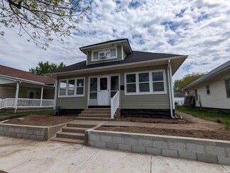 1215 Upper 11th St, Vincennes, IN 47591