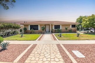 2830 E Millbrae Ave, Fresno, CA 93710