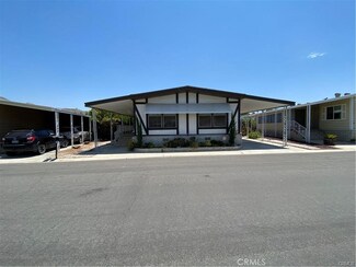 2230 Lake Park Dr Unit 142, San Jacinto, CA 92583