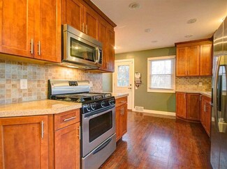 5348 Frosty Ln, Madison, WI 53705