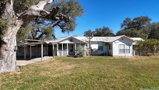3407 Jim Brite Rd, Pleasanton, TX 78064