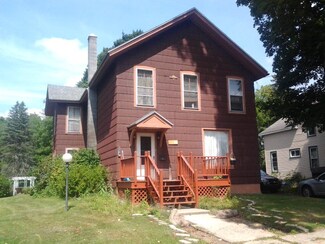 43 Pleasant St, Sayre, PA 18840