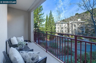 5913 Horsemans Canyon Dr Unit 6B, Walnut Creek, CA 94595