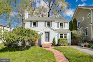 5505 Charlcote Rd, Bethesda, MD 20817
