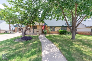 809 Chanticleers Ln, Abilene, TX 79602