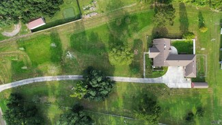 9086 Arnold Rd, Denham Springs, LA 70726