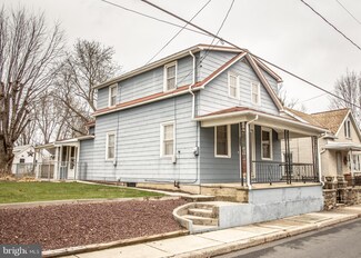 323 E Main St, Newmanstown, PA 17073