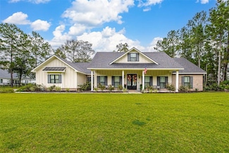 129 Barrington Oaks Dr, Brunswick, GA 31523