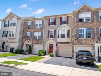 212 Windsor Ct, Quakertown, PA 18951