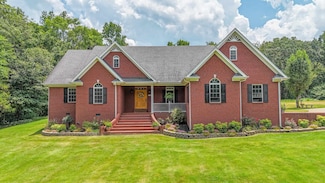 225 Nixon Loop, Savannah, TN 38372