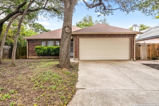 4822 Limestone Well Dr, San Antonio, TX 78247