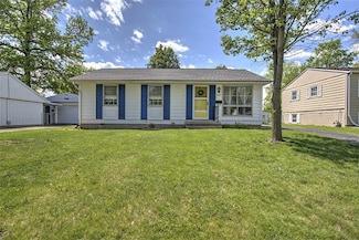 2007 S Windsor Rd, Decatur, IL 62521