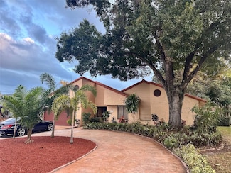 10998 NW 1st Manor, Coral Springs, FL 33071