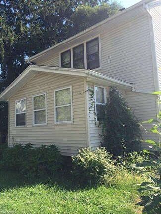 824 N Mantua St, Kent, OH 44240