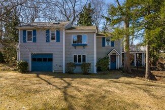 28 Marshview Way, Harpswell, ME 04079