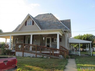 220 Smith St, Belmont, WV 26134