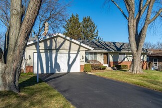 5626 Pepper Dr, Rockford, IL 61114