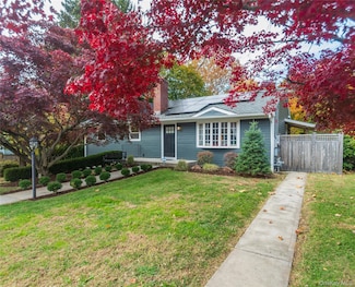 53 Phillips St, Beacon, NY 12508