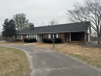 8596 Holland Rd, Scottsville, KY 42164