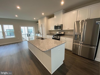2822 Toles Park Dr, Suitland, MD 20746