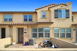 5661 Mcculloch Ave Unit 104, Temple City, CA 91780